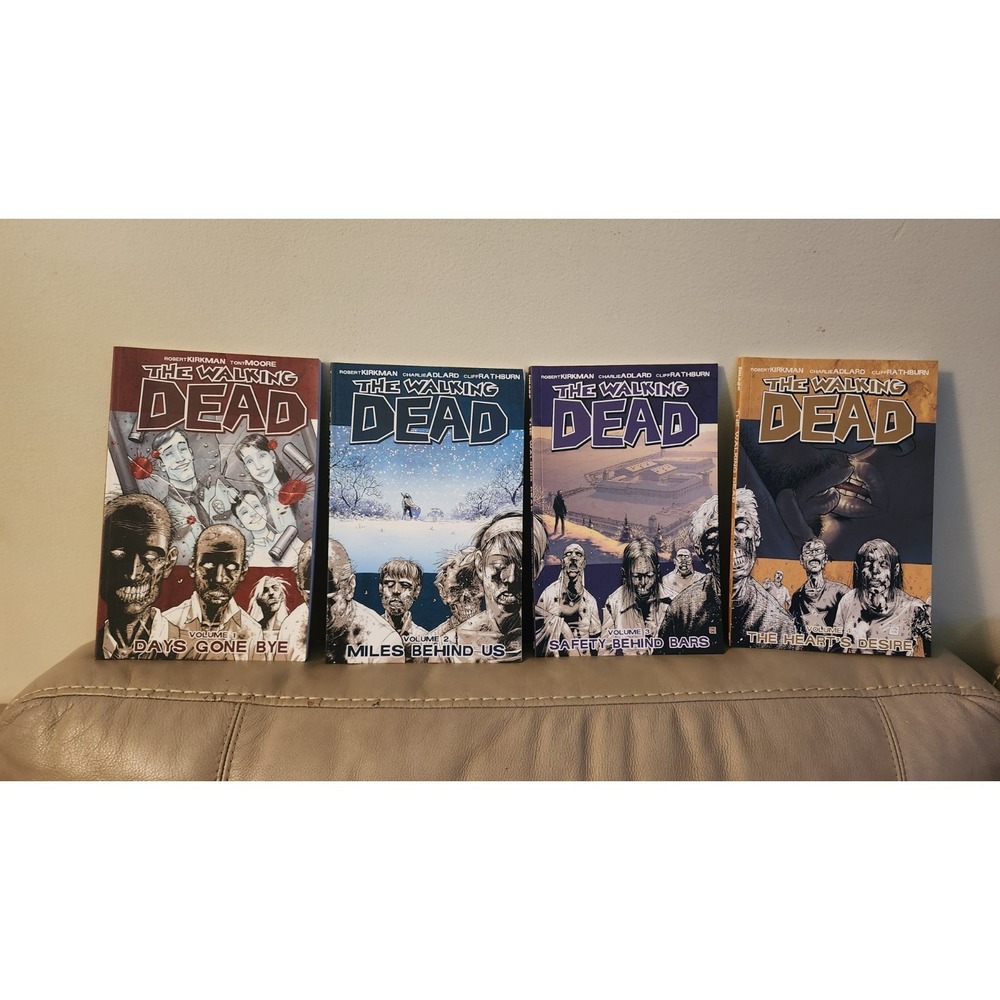 The‎ Walking Dead Volumes 1-4 Robert Kirkman Image PB Graphic Horror Comic Books